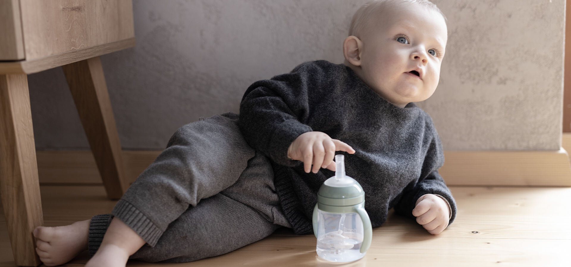 LOVI Pierwszy kubek z obciążoną słomką 150ml green